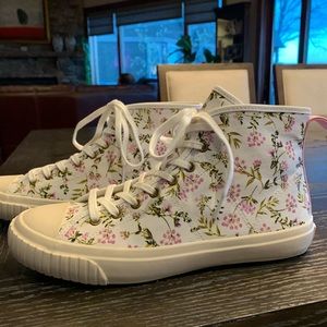 New in box Jcrew Sneakers